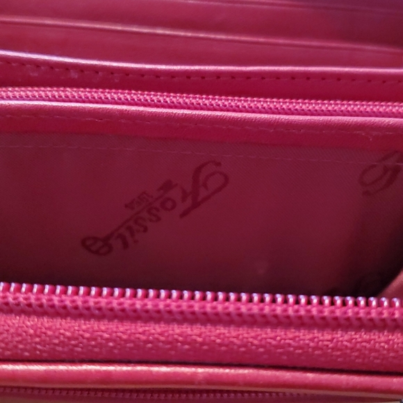 Small zip around Fossil wallet - Picture 6 of 6